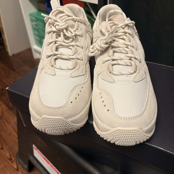 Nike Air Force 1 WILD Beige Sneakers - Picture 2 of 6